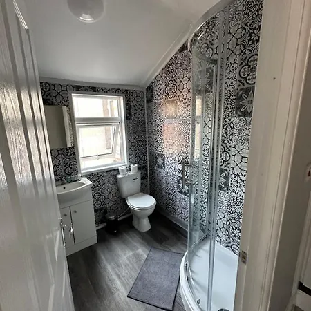 Dvm Escape Flat 2 * Bristol